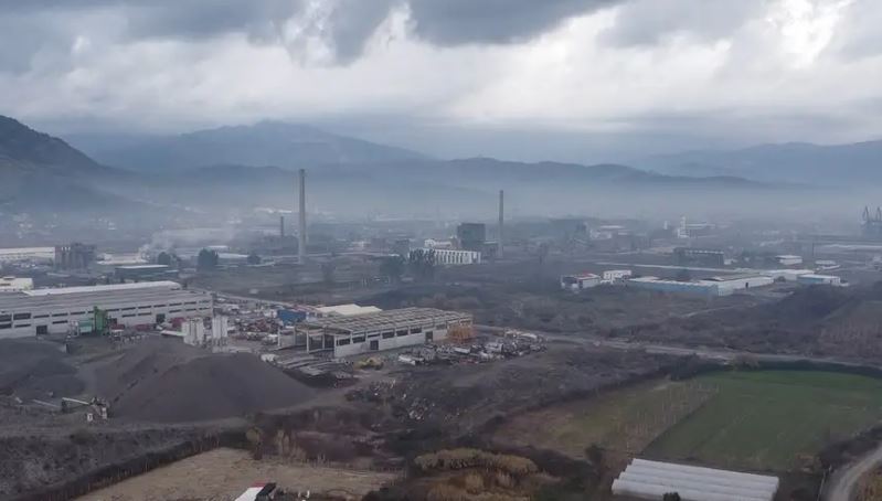 ekonomi e ndertuar mbi ndotjen analiza shqiperia aty ku me ajrin thithet edhe vdekja