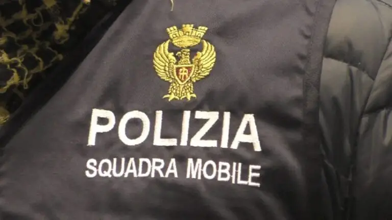 kapet me mbi gjysme kg kokaine dhe 14 mije euro arrestohet shqiptari ne itali