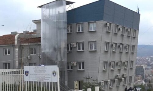 nje ojq e dyshimte alarmon policine e kosoves ministri svecla ngre alarmin paraqet rrezik per vendin