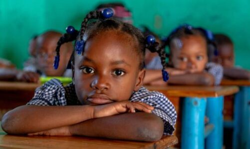 1 4 miliarde femije humbasin mbrojtjen baze sociale tregojne te dhenat e reja
