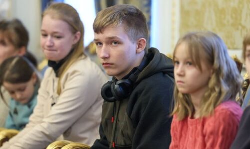 11 fëmijë kalojnë kufirin nga Bjellorusia për në Ukrainë
