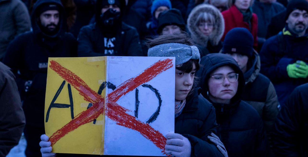 historike dhe te paprecedenta le monde protestat kunder te djathtes ekstreme ne gjermani mund te cojne ne