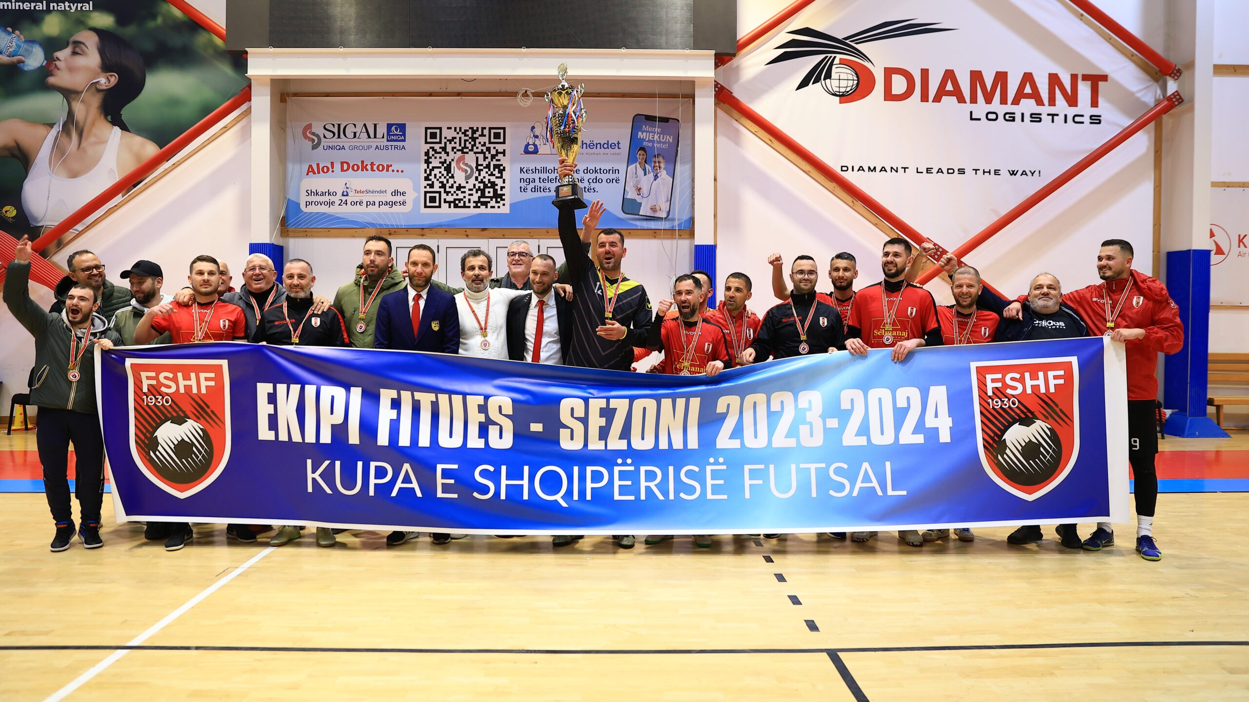 kupa e shqiperise ne futsall flamurtari mund partizanin ne finale dhe siguron trofeun