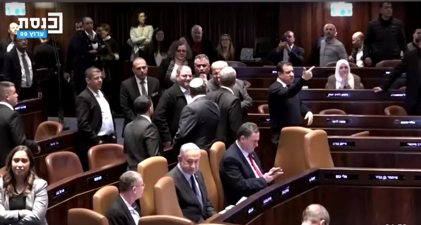 mbeshteti akuzat ne gjykaten nderkombetare per gjenocid ne gaza parlamenti izraelit deshton te perjashtoje deputetin