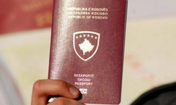mbi 800 serbe aplikuan gjate janarit per pasaporte te kosoves mpb kemi pare rritje te theksuar