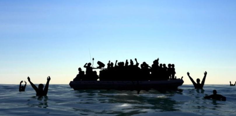 mbytet varka ne brigjet e tunizise 13 emigrante humbin jeten 27 te zhdukur
