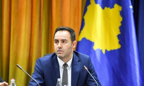 nxjerrja nga qarkullimi i dinarit serb kryeparlamentari konjufca beogradi e ka perdorur per te shantazhuar serbet e kosoves