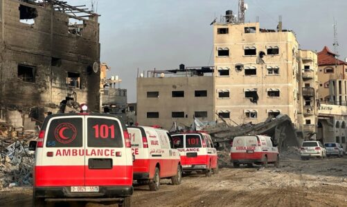 obsh evakuon 32 paciente nga spitali i rrethuar ne gazen jugore