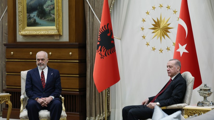 pakt per median dhe komunikimin mes vendeve ekspertet paralajmerojne marreveshja turqi shqiperi rrezikon eksportimin e propagandes se erdoganit