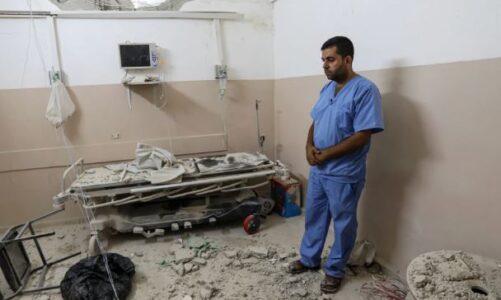 po vrasin edhe mjeket e infermieret spitali nasser ne rafah kthehet ne zone beteje ushtaret izraelite qellojne cdo njeri qe shohin