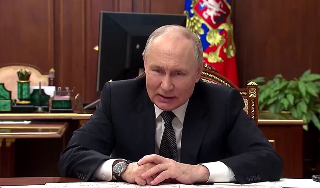 presidenti rus vladimir putin reagon pas shqetesimeve amerikane per vendosjen e armeve berthamore ne hapesire