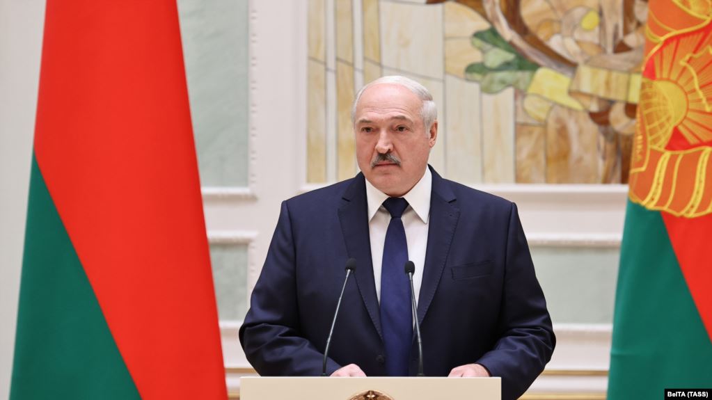 shqetesimi per luften e trete boterore legjitim lukashenko dhjetera mijera ushtarake te nato s jane vendosur prane kufijve tane