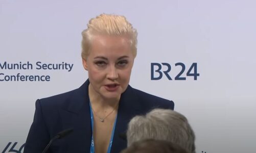 video bashkeshortja e navalnyt u shoqerua me ovacione ne konferencen e mynihut gjesti i presidentit serb terheq vemendjen