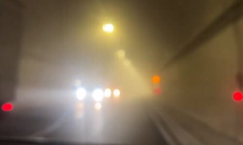 video lajm moti i keq ne delvine stuhi dhe renie guresh ne rruge mjegulla pushton tunelin