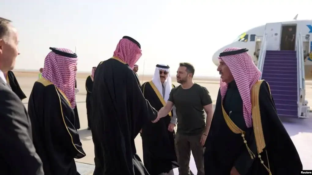 zelensky vizite ne arabine saudite takim me princin e kurores diskutime per ti dhene fund pushtimit rus