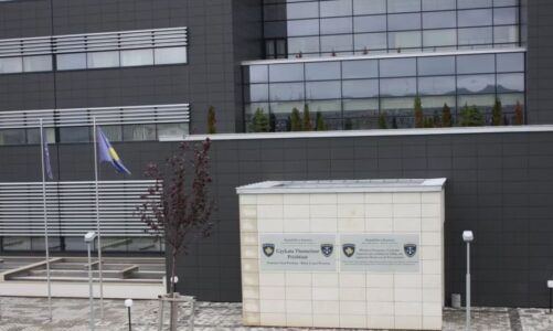 zllatan arsic lirohet nga akuza per krime lufte ne kosove