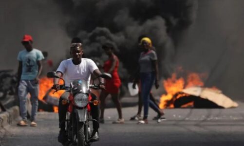 12 viktima dhe 4 mije te denuar ne arrati bandat sulmojne burgun ne haiti ja kerkesa e pazakonte per kryeministrin