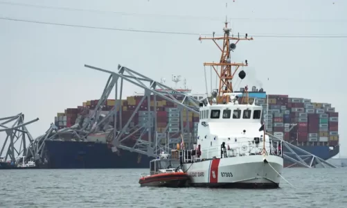 anija e mallrave shembi uren ne baltimore autoritetet federale ne shba hetojne incidentin