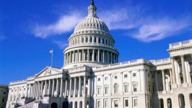 bllokade disamujore ne kongres per buxhetin shmanget mbyllja e qeverise amerikane