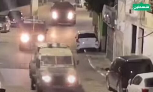 buldozere dhe automjete te blinduara forcat izraelite sulmojne kampin e refugjateve tulkarem dhe nur shams ne gaza
