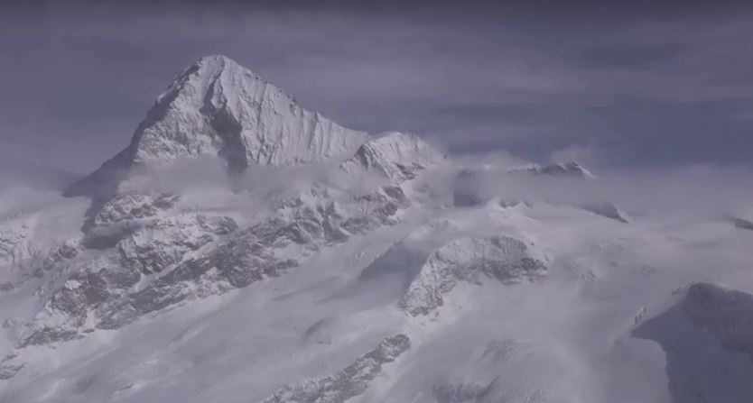 incidenti vdekjeprures nga stuhite dhe debora helikopteret kerkojne per skiatorin e zhdukur gjate ortekut ne zvicer 5 te tjere u gjeten te vdekur