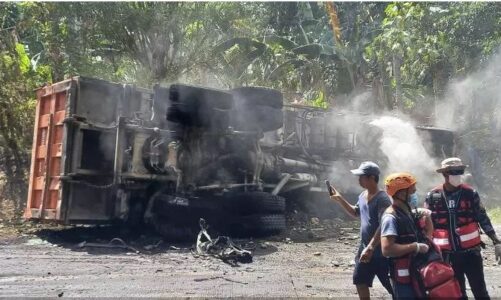 kamioni perplaset me furgonin e pasagjereve 17 te vdekur ne filipine