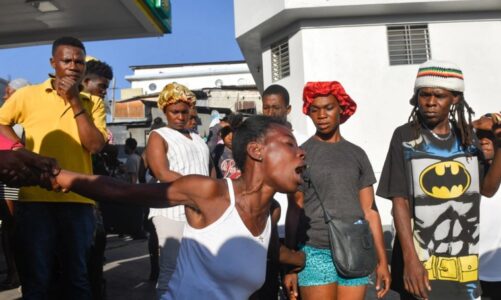 kaos ne haiti bandat bejne terror gjenden 14 trupa te pajete ne periferi te kryeqytetit