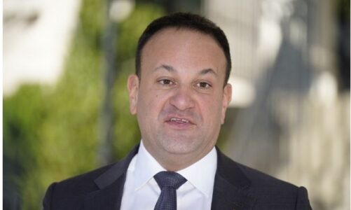 kryeministri i irlandes leo varadkar do te jape doreheqjen