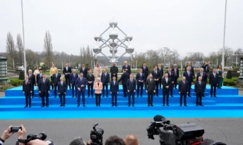 mbi 30 lidere boteror mblidhen ne samitin e energjise berthamore ne bruksel mungon gjermania