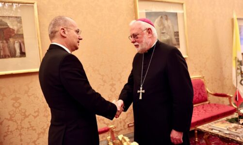 ministri i jashtem vizite ne vatikan hasani dialogu dhe vellazeria fetare thelbesore per paqen shqiperia shembulli i perkryer