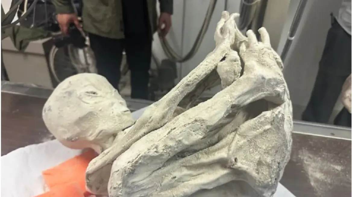 misteri me mumiet qe kane tre gishta fotot publikohen nga dy regjisore