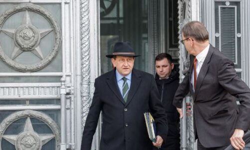 regjistrimi i diskutimeve ushtarake ne berlin kremlini therret ambasadorin gjerman peskov planet per nje sulm terrorist