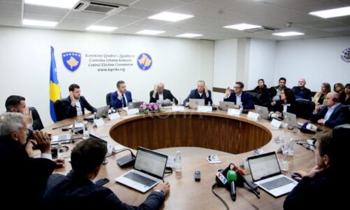shkarkimi i kryetareve ne kater komunat ne veri te kosoves kqz diskuton sot verifikimin e nenshkrimeve te qytetareve