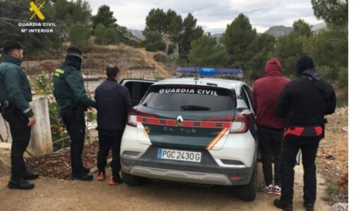 shtepi bari ne spanje arrestohen 2 shqiptare te dyshuarit shfaqen shenja te pazakonta
