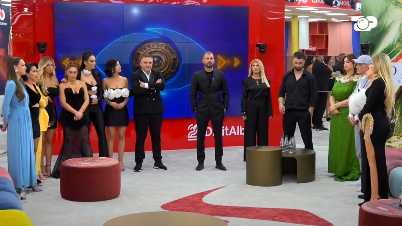 Shtëpia ndahet në dy grupe! Romeo dy fjalë “tradhtarëve” që zgjodhën Julin para tij: Se mos do ndonjëri…