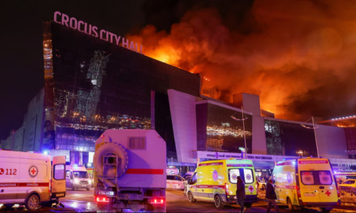 shteti islamik lavderon sulmin ne sallen e koncerteve ne moske dhe ben thirrje per