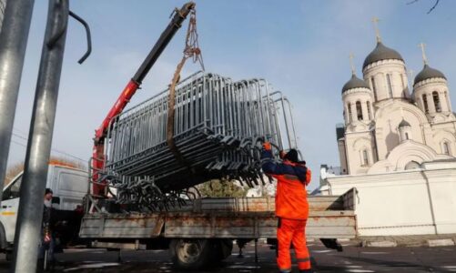 sot varrimi i navalny t skane fund telashet bashkepunetoret e liderit opozitar rus spo gjejme makine funerali per te transportuar trupin