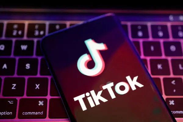 tik tok do te mbyllet dhoma e perfaqesuesve ne shba voton pro projekt ligjit per ndalimin e rrjetit social