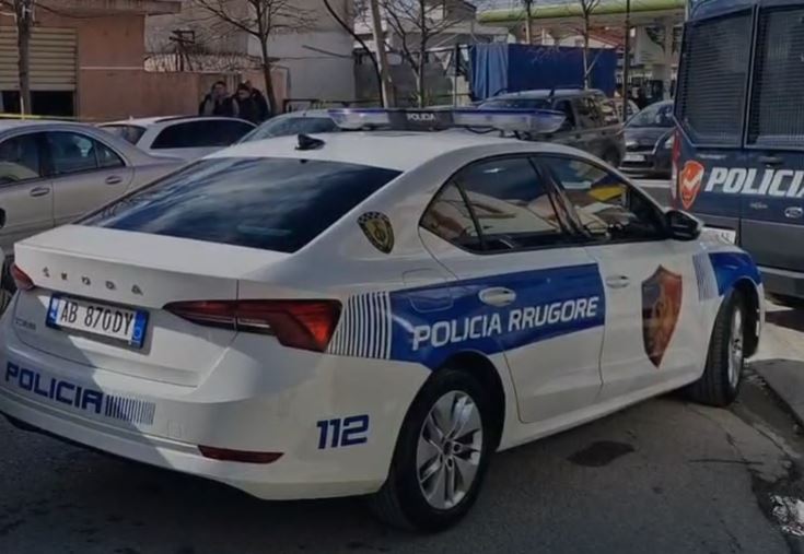 u dhunua me sende te forta efektivi i policise ne shkoder u konfliktua me fqinjin