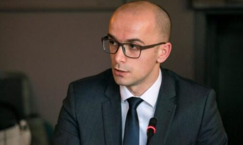 zevendes ministri i jashtem i kosoves i kemi plotesuar te gjitha kushtet per anetaresim ne kie