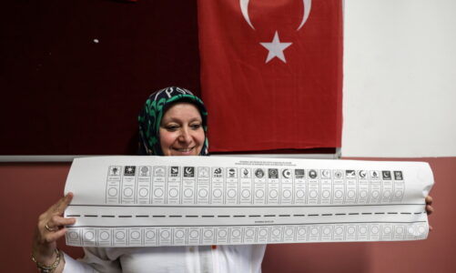zgjedhjet bashkiake ne turqi fleta e votimit te stambollit eshte 1 meter