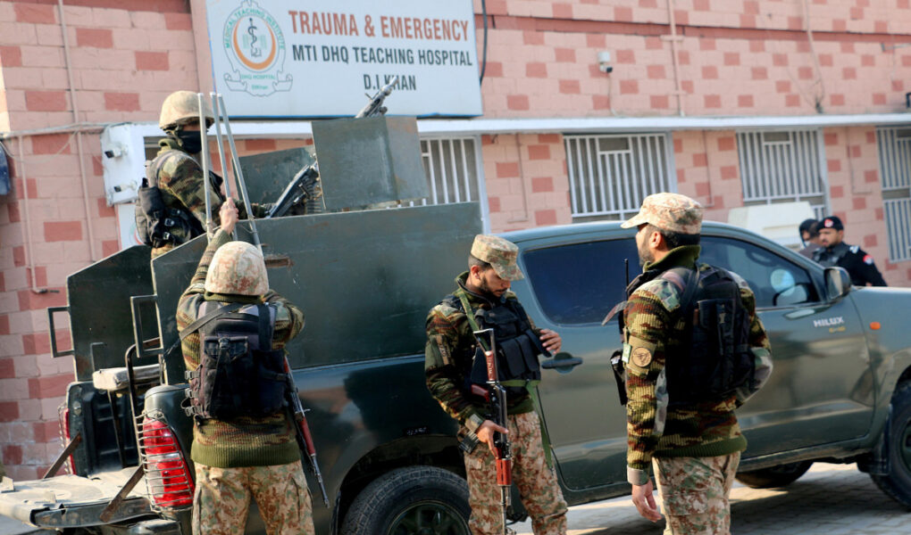 2 police te vrare ne nje sulm ne veriperendim te pakistanit