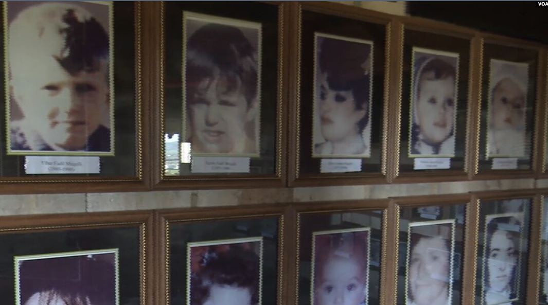 25 vjet pas masakres se poklekut ne kosove dhimbje dhe apel per drejtesine e munguar