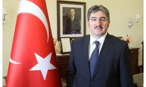 Ambasadori Ahmet Demirok: Turqia parashikon 60 milionë turistë në vitin 2024