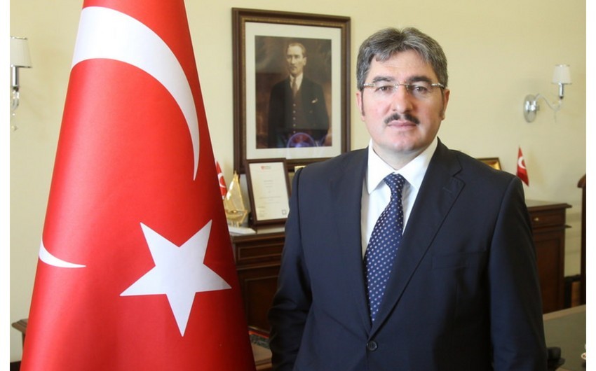 ambasadori ahmet demirok turqia parashikon 60 milione turiste ne vitin 2024