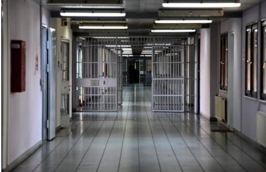 amnistia penale 55 te burgosur ne drenove lene qelite 73 te tjere perfitojne ulje denimi