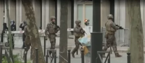 Burri me ‘jelek eksploziv’ kërcënon se do të hedh veten në erë para ambasadës iraniane në Paris