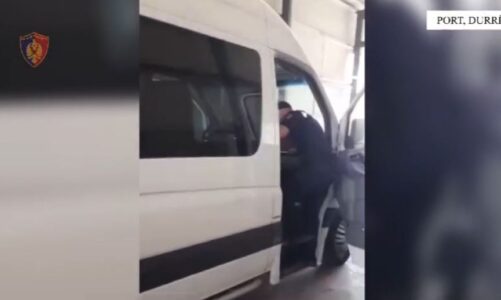 dyshohet se u perfituan nga aktiviteti kriminal sekuestrohen 18 ora te shtrenjta dhe bizhuteri floriri 3 te arrestuar ne durres