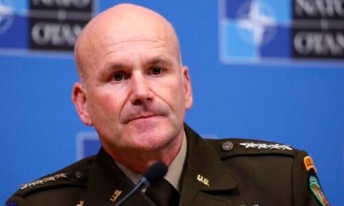 gjenerali amerikan ushtria ruse tani eshte 15 me e madhe se kur pushtoi ukrainen