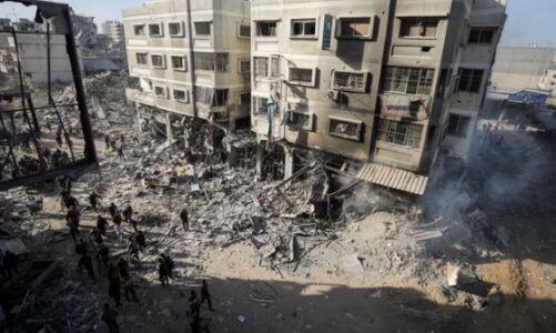 izraeli terhiqet pas dy javesh nga spitali al shifa ne gaza banoret eshte shkaterruar plotesisht